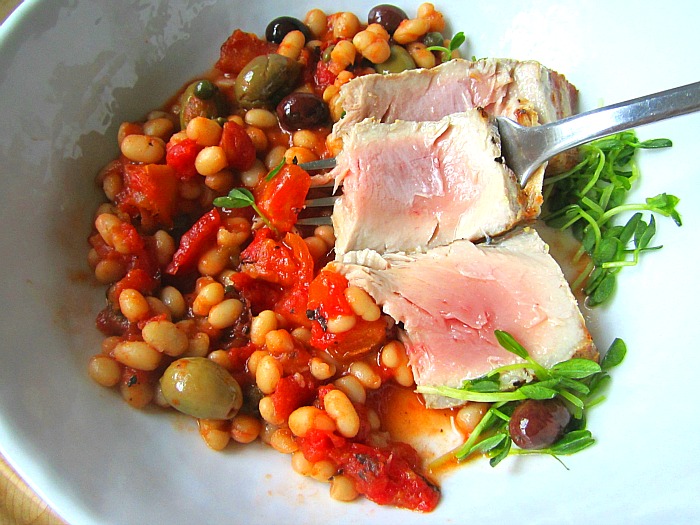 Tuna Puttanesca w/ White Beans