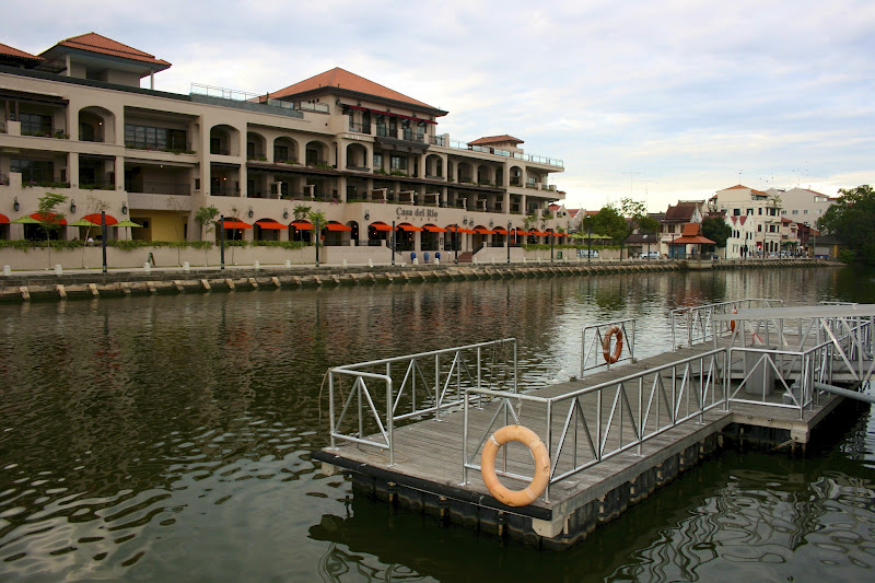River cruise melaka Melaka River