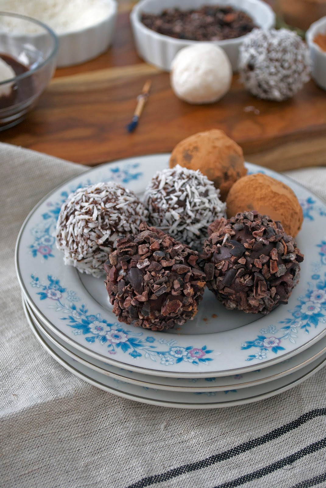 real raw kitchen RECIPE coconut chocolate truffles