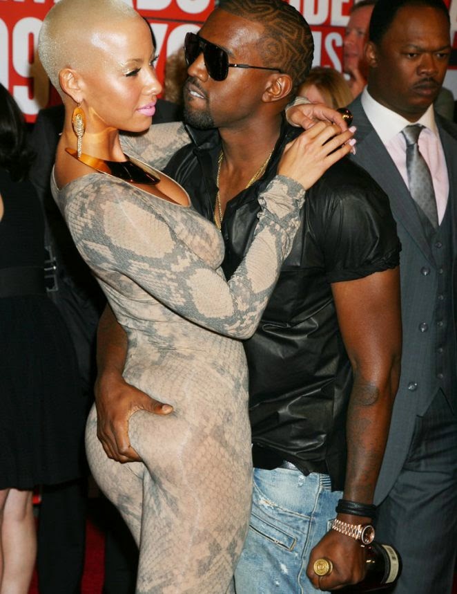 Busty Lesbian Pictures Busty Lesbian Pictures