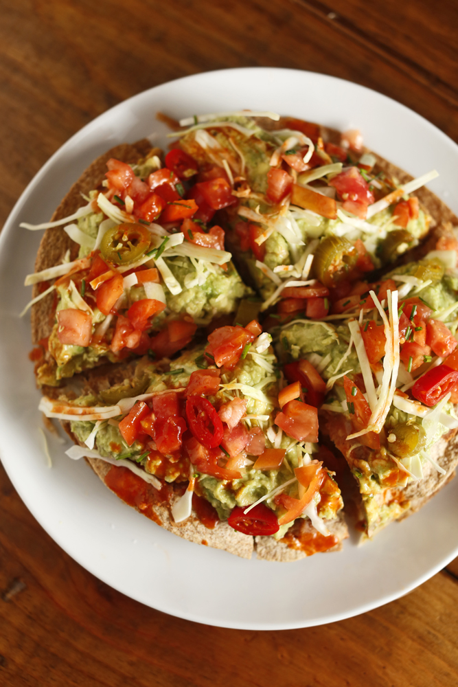 The Chubby Vegetarian: Super-Easy Vegetarian Mexican Pizza