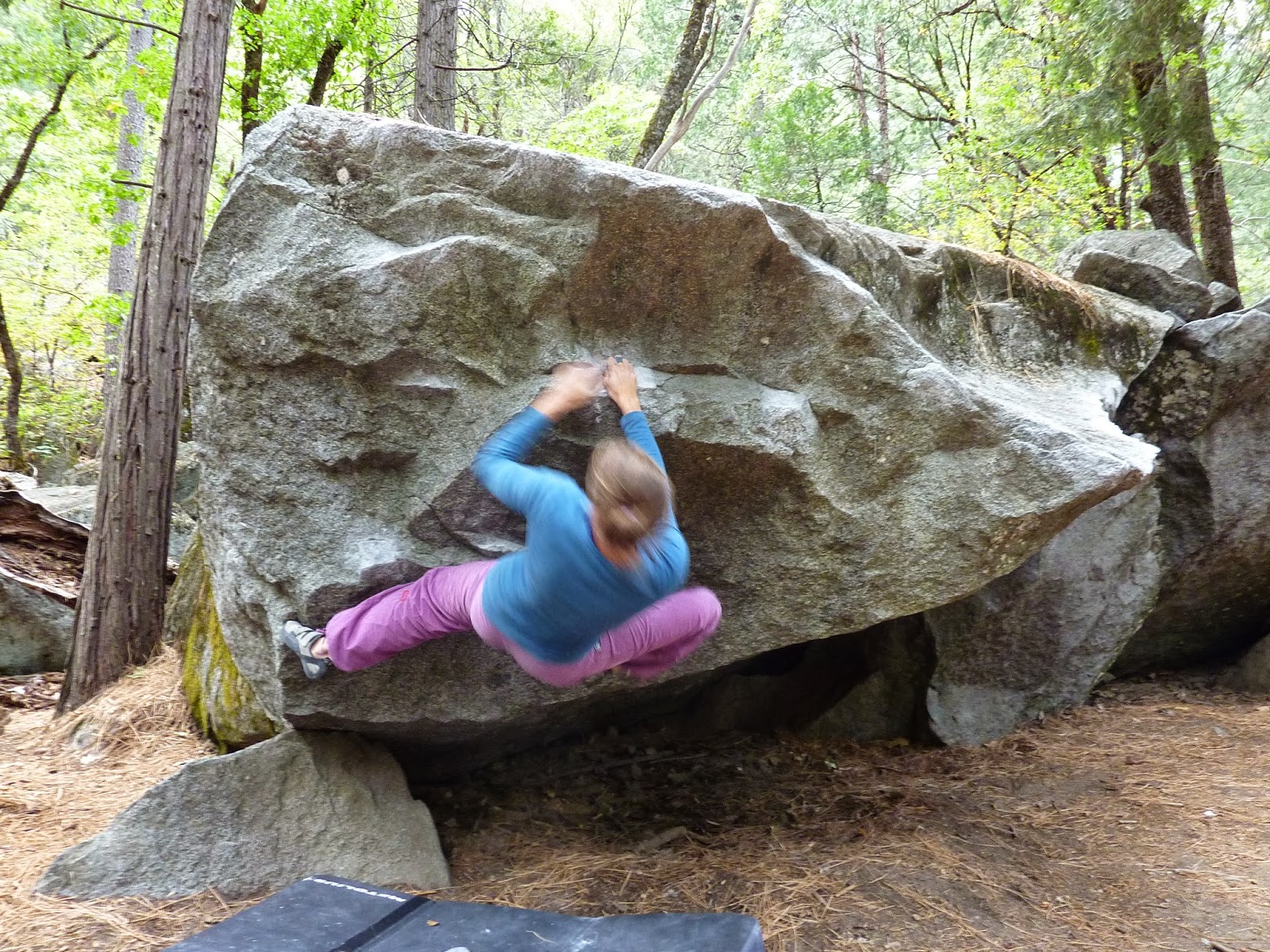 Klettern & Skifahren Bouldern im Wallis