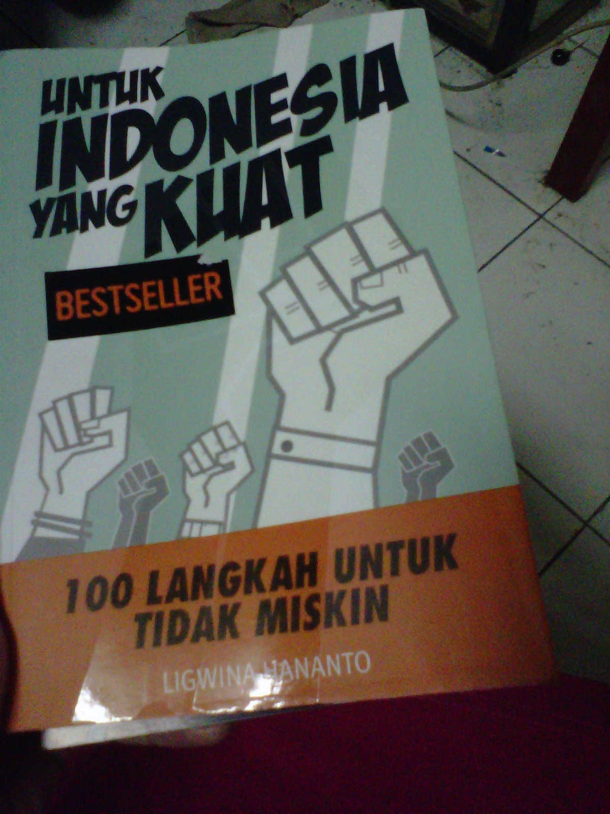 Buku Ligwina Hananto