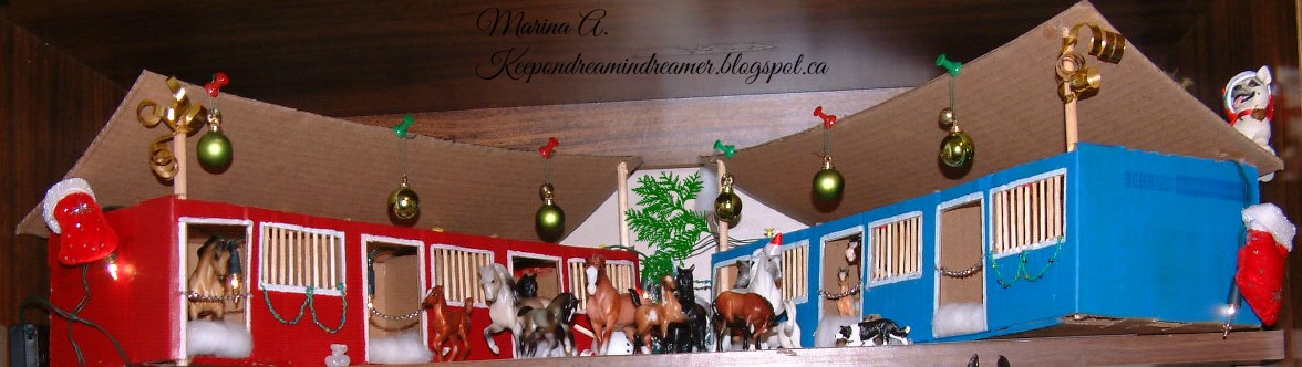Keep On Dreamin Dreamer Christmas Horses Trottin In