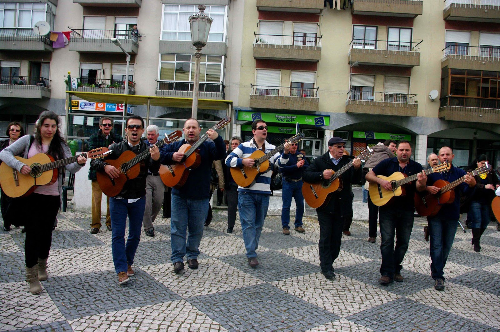 incontro a catania con kiko