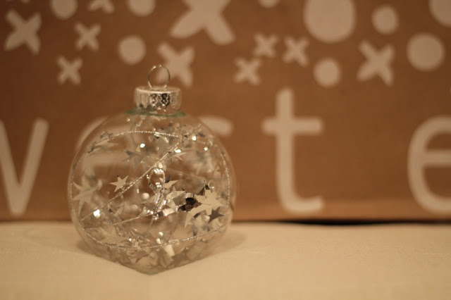Veronika's Blushing: How to Make Your Own Christmas Ornaments (They Make Great Gifts Too!)
