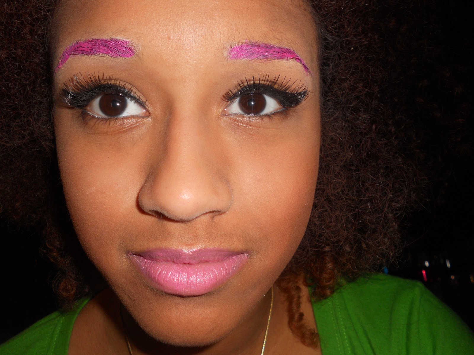 Amber�s World Pink Eyebrows Tutorial Chanel Inspired