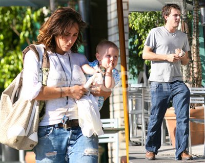 Casey Affleck Wife Summer Phoenix Images 2011 - wallpapers ... Ben Affleck Girlfriend