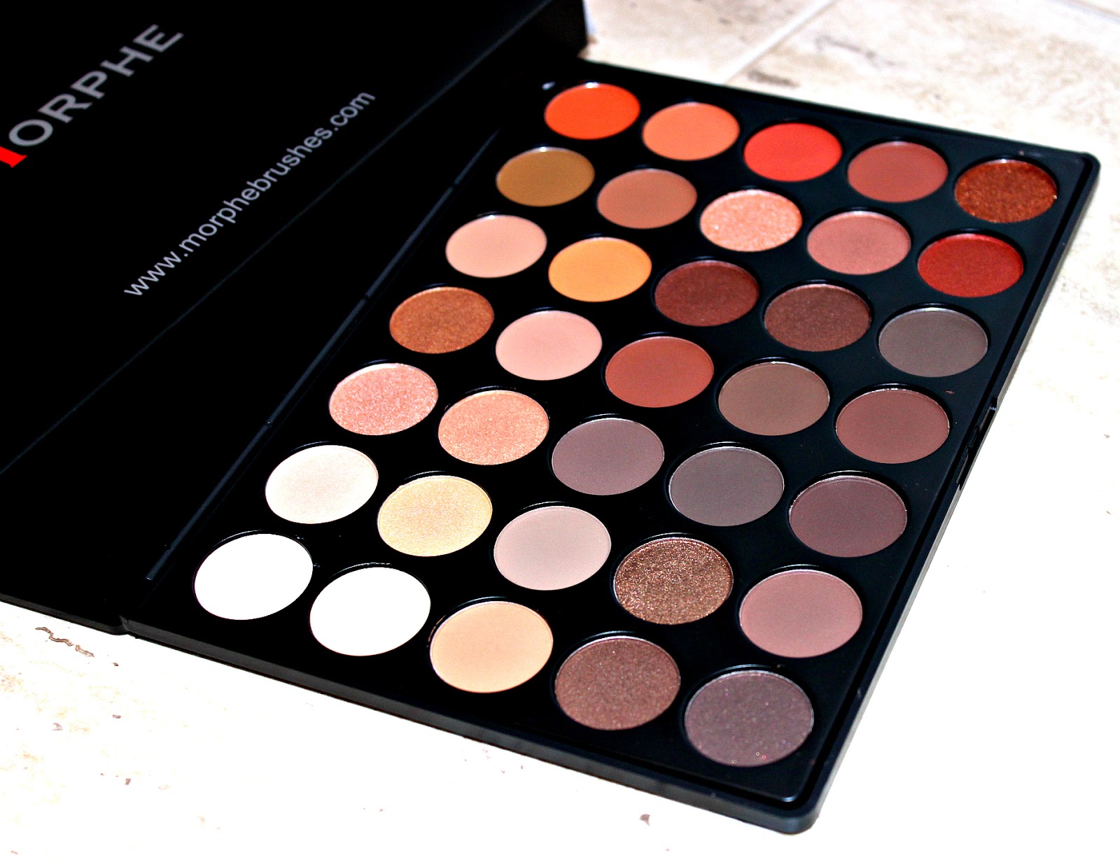 Today I am writing about the infamous Morphe 350 Palette, that I have recen...