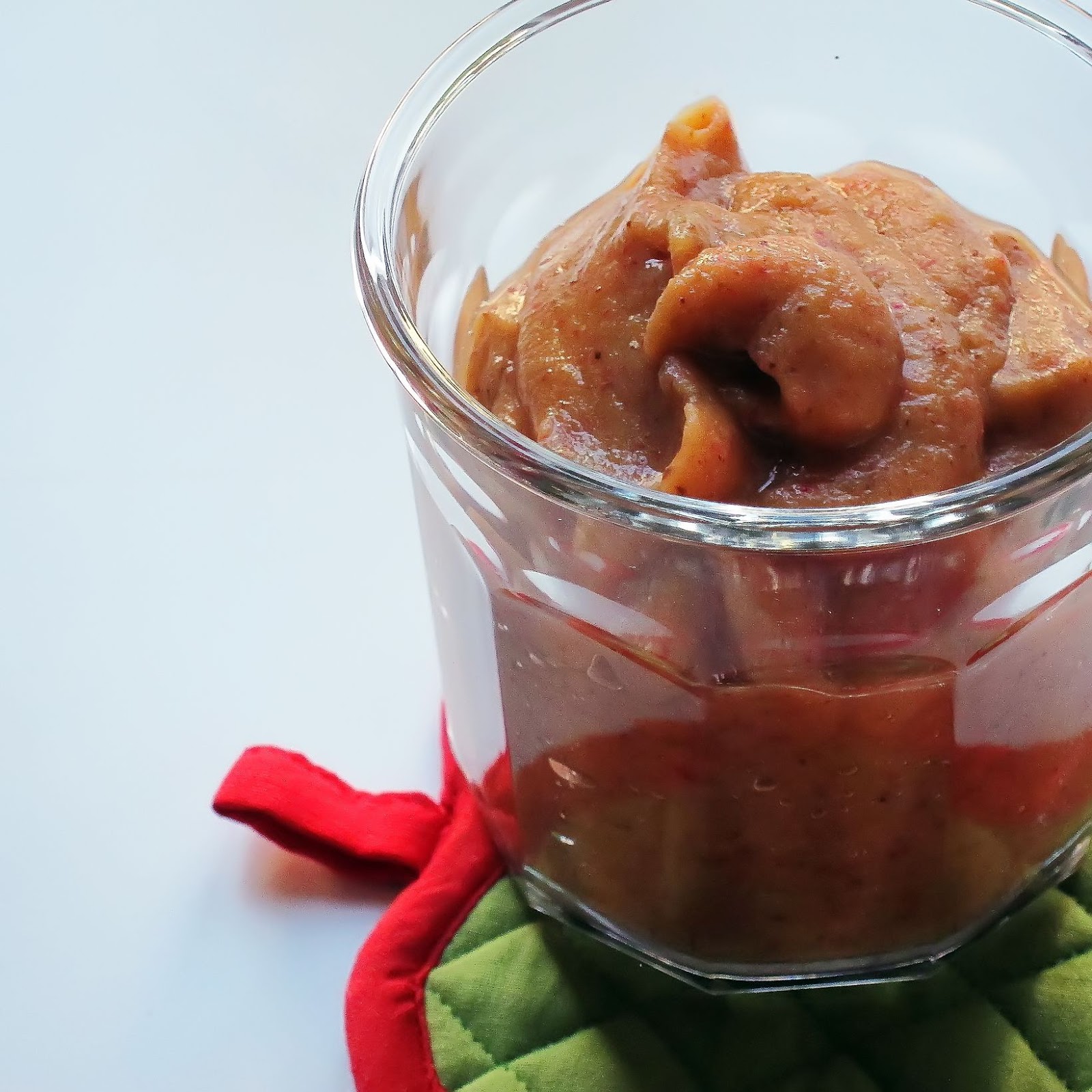 Chlorophylle en Lémurie intérieure Compote pomme pruneau