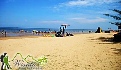 Pantai Manggar Segarasari