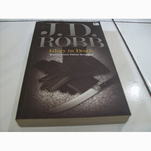 Download ebok novel terjemahan J.D robb Kemasyhuran Dalam