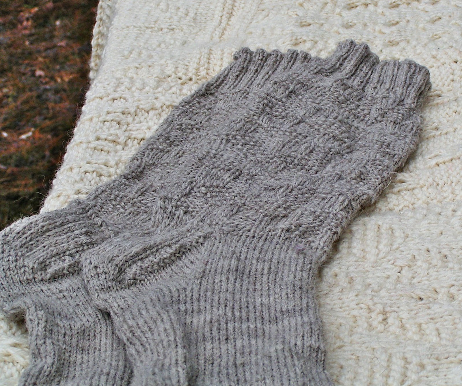 An Old German's Knit Blog Still more socks
