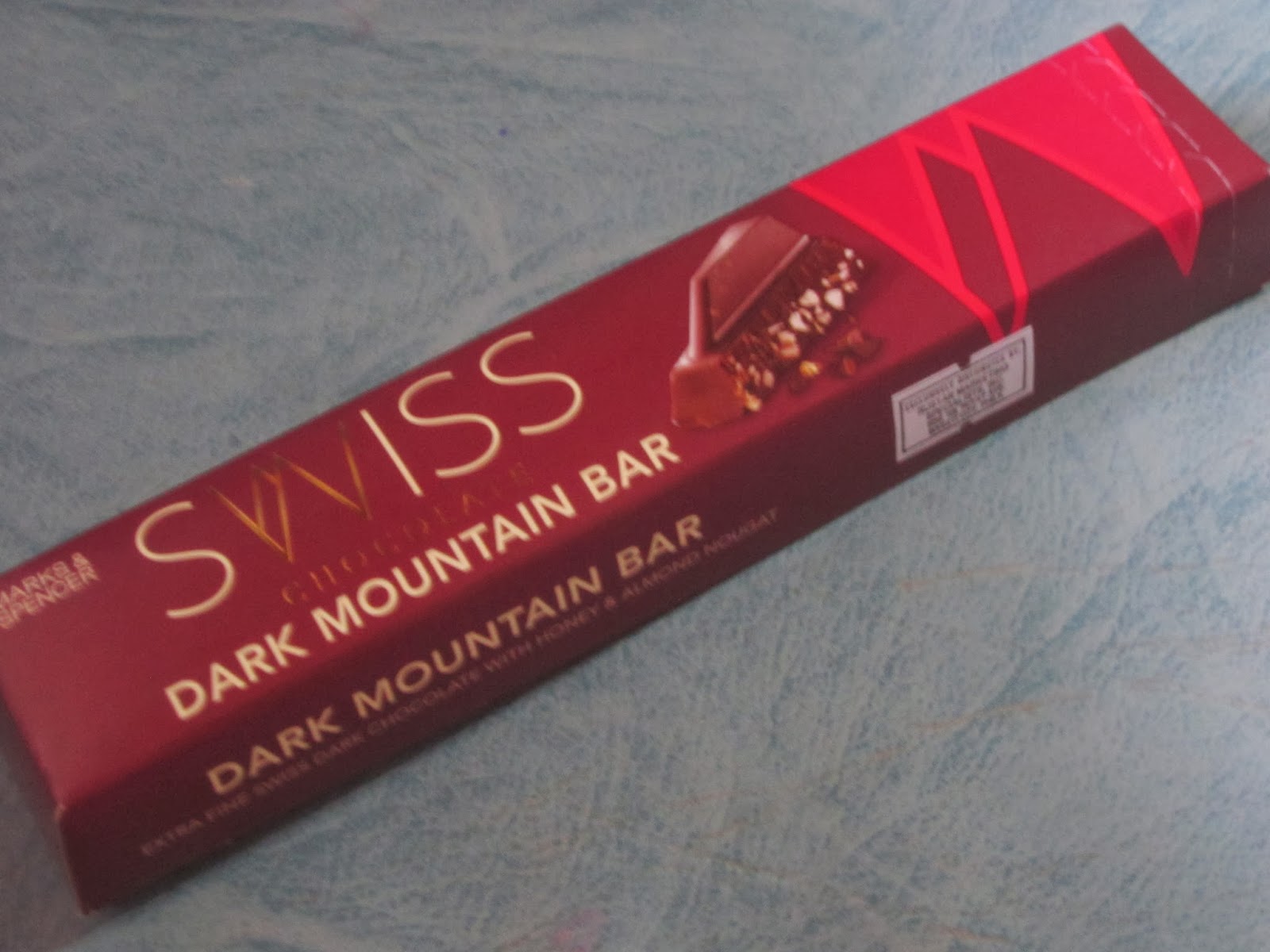 Pud Blag ni Ako Swiss Chocolate Dark Mountain Bar