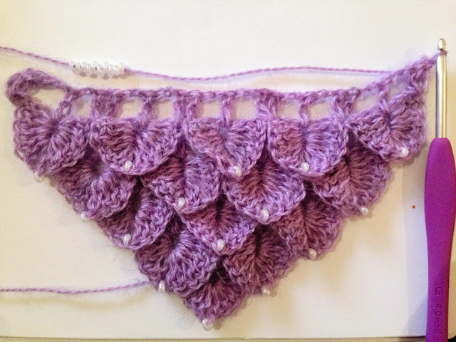 crochet rockstar: Crochet Beaded Crocodile Stitch Scarf