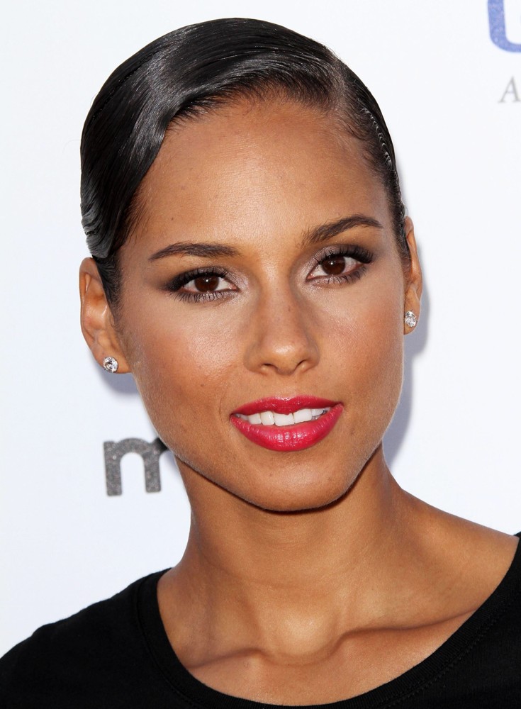 Alicia Keys HairStyles (Women HairStyles) - Women Hair Styles Collection