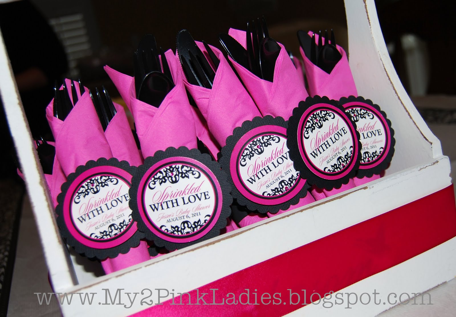My 2 Pink Ladies: {Real Parties} Damask Baby Shower - Black, White 