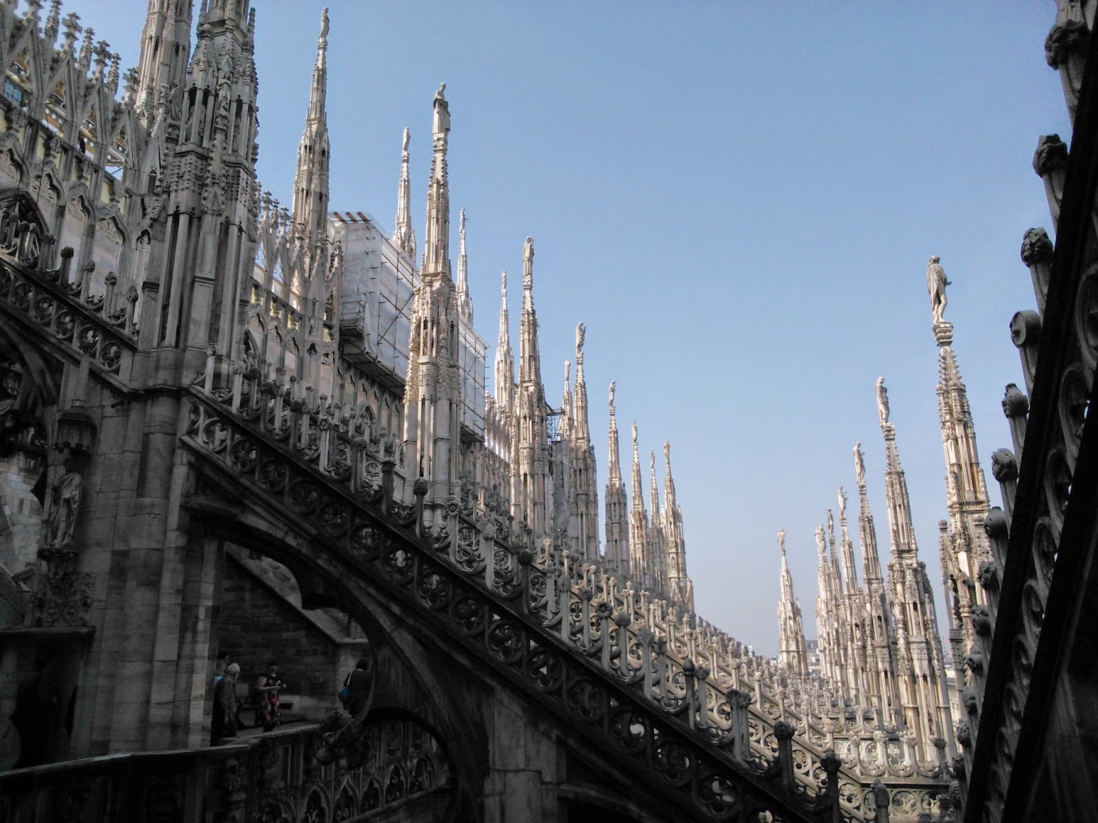 MI CAJÓN DESASTRE: MILÁN y GÉNOVA: exuberancia y personalidad (II)