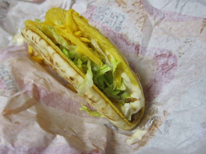 Review Taco Bell Cheesy Gordita Crunch Brand Eating