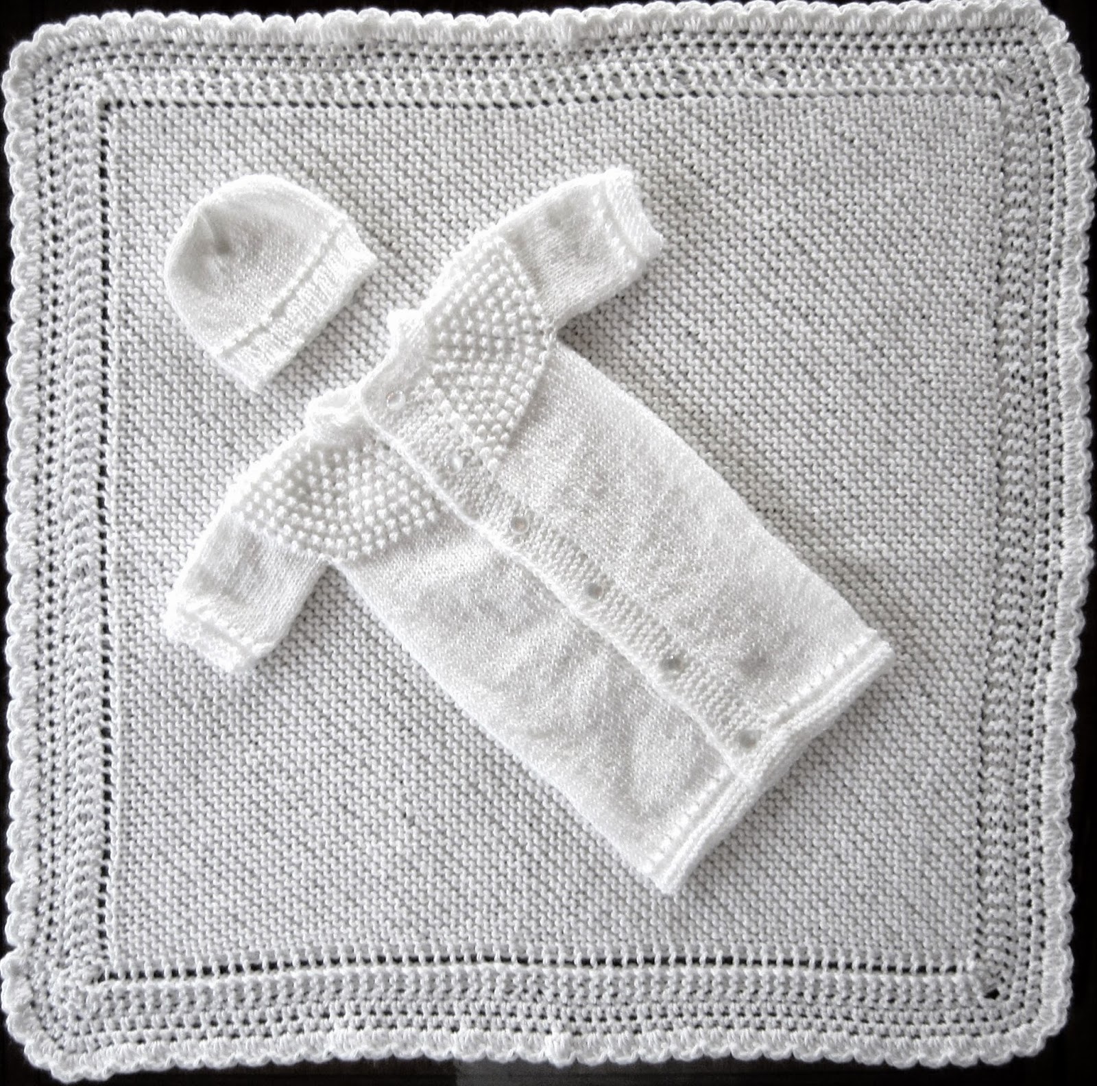 Sea Trail Grandmas FREE PATTERN CHRISTENING OR BURIAL SET SLEEP SACK