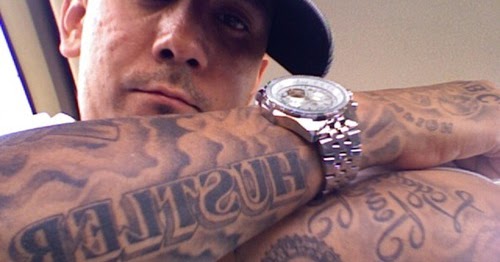 Urban Ink Tattoosteulugar