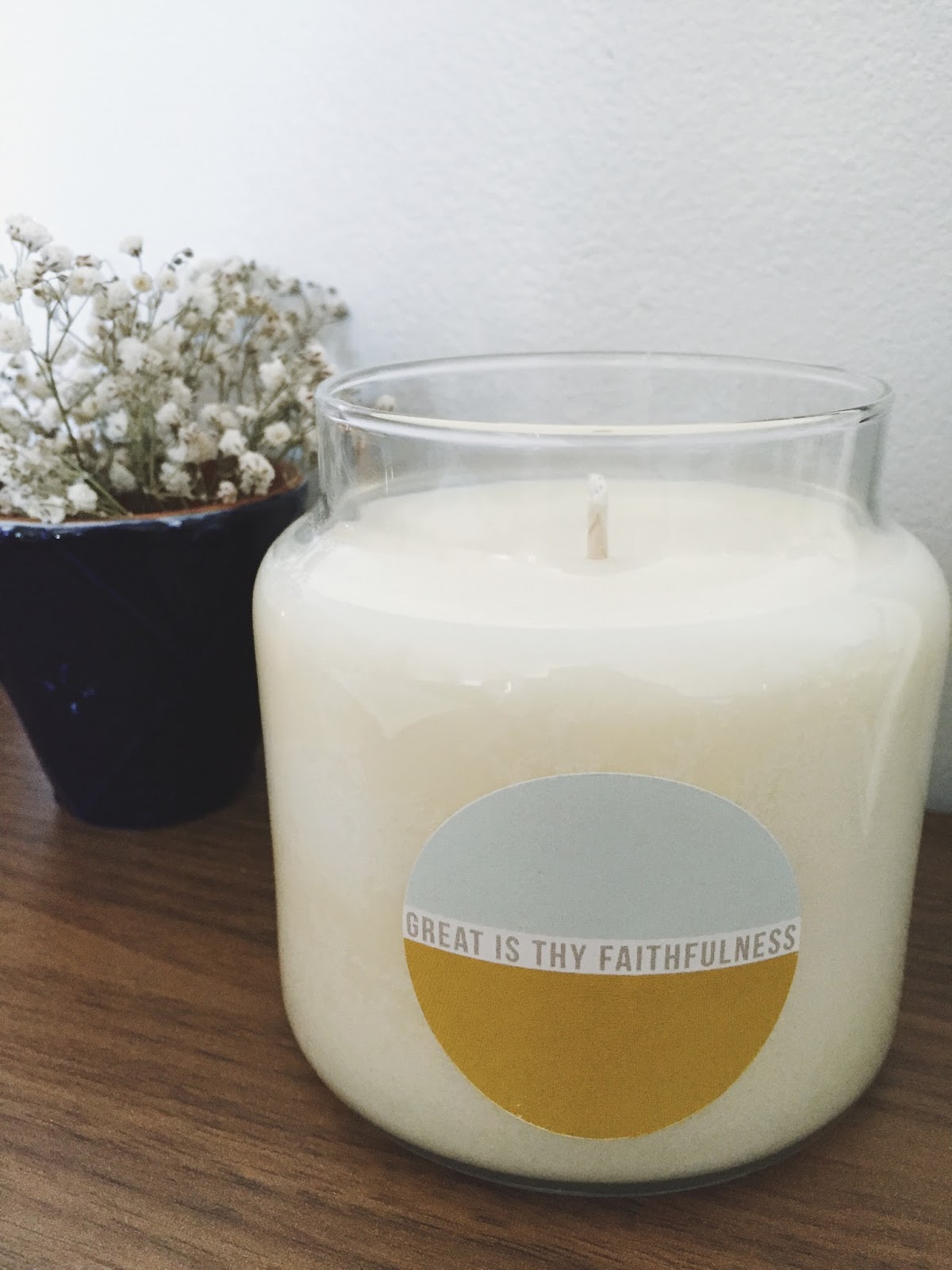 Unpacking Isn't So Bad with Good Word Candles. A Tiny Traveler