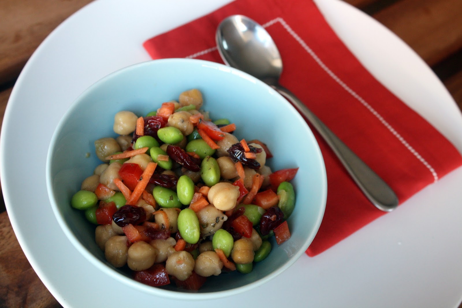 MakeMeals Mama Chickpea & Edamame Salad