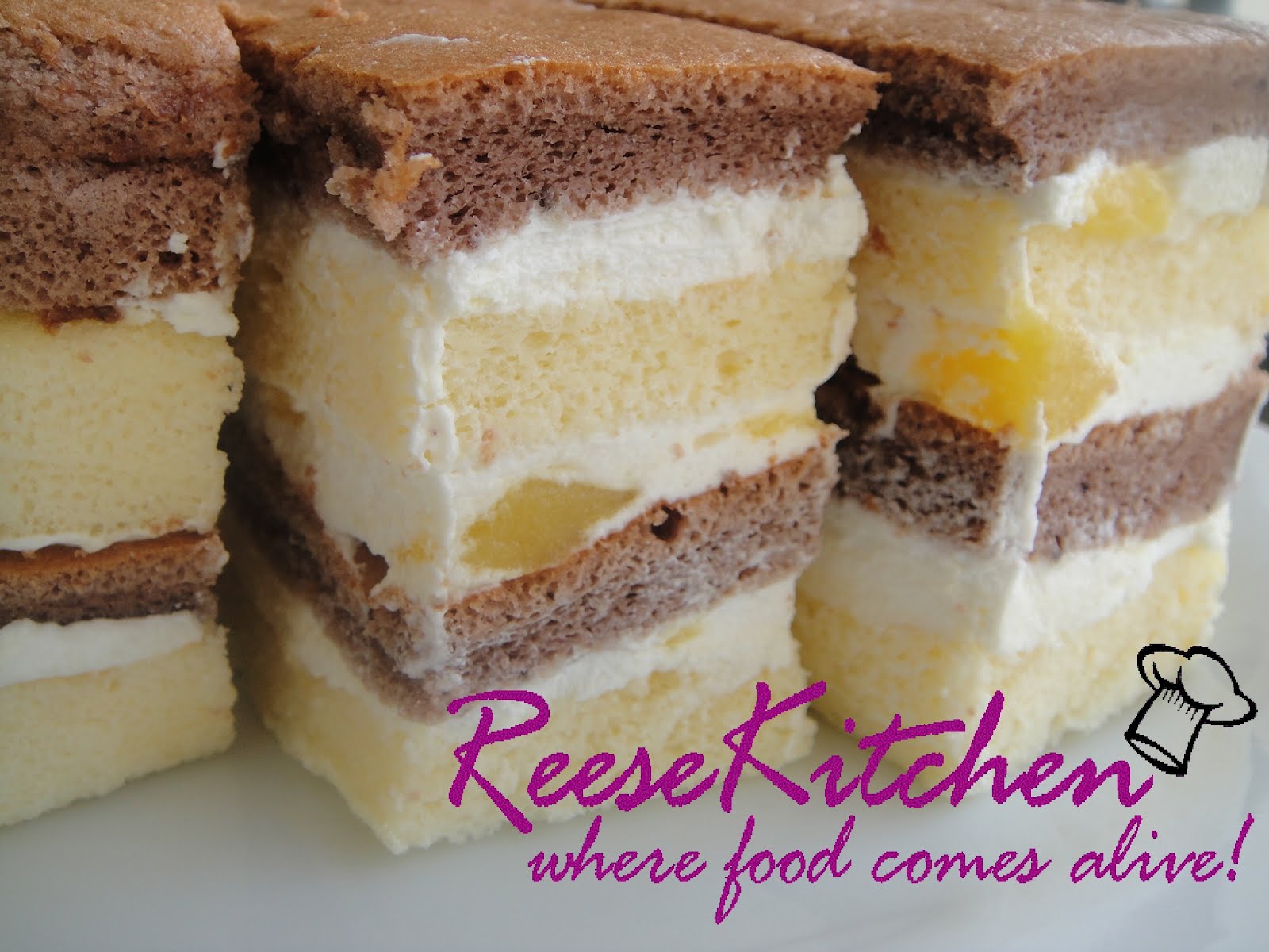 ReeseKitchen Layered Choco Mango Yogurt Sponge