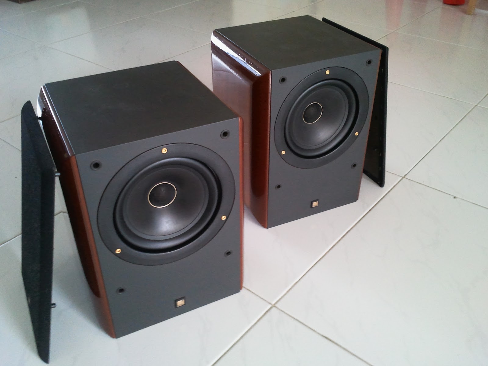 kef rdm1