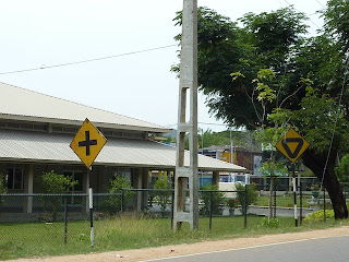 panneaux de signalisation au sri lanka