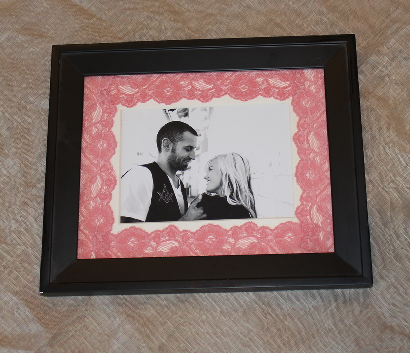 cait + create Valentine's Day Picture Frame Tutorial