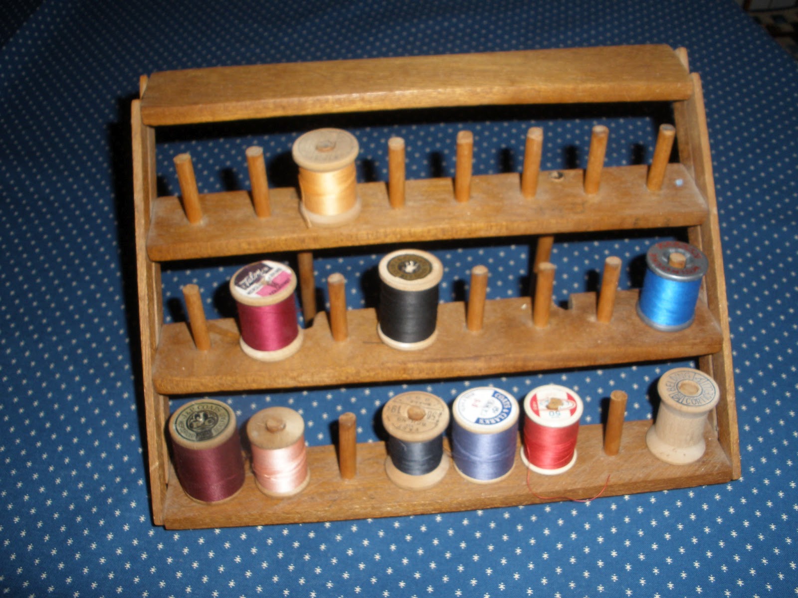 Quilts Etc! Thread Holders