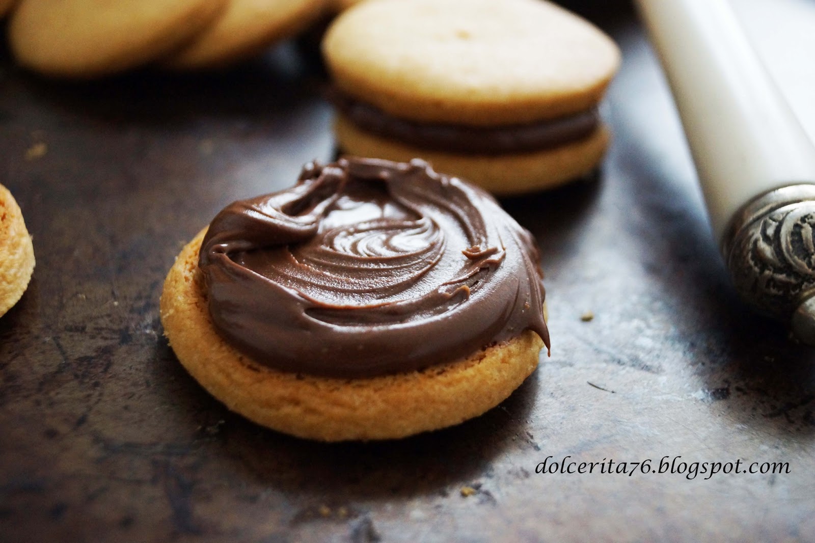 Dolce Rita Peanut butter and caramel sandwich cookies with nutella filling!