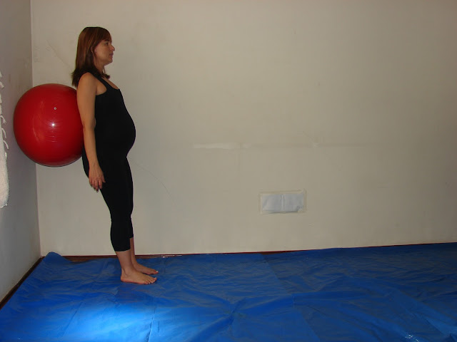 6 exercícios de Pilates com a bola para gestantes