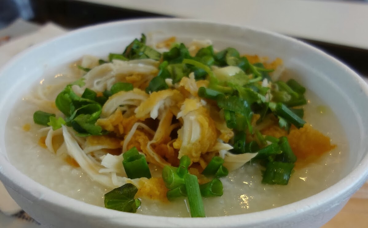 KekwaMerahJambu Bubur Ayam Ala McD