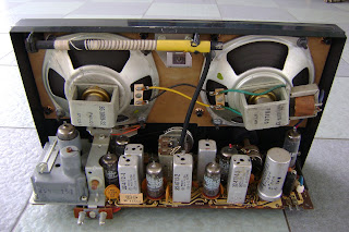 Philco Model K914-124 tube FM radio ( Used ) Sold Philco+radio+inside