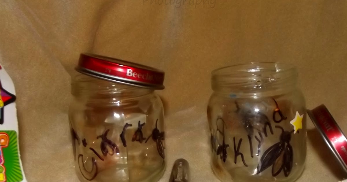 Awsome DIY Crafts for Kids and Adults Mini Lightning Bug Jars