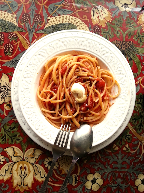 постные спагетти с томатами постные макароны итальянская кухня