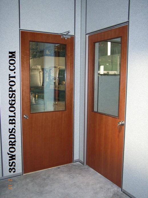 Gypsum board partition standard nyatoh ply door