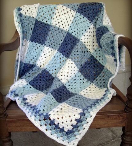 Traditional Crochet Granny Square - Tutorial
