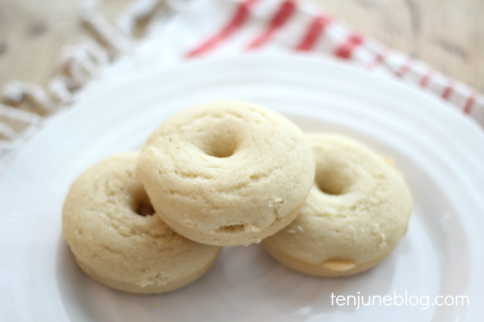 Ten June Dairy Free Lemon Iced Baked Donut Recipe