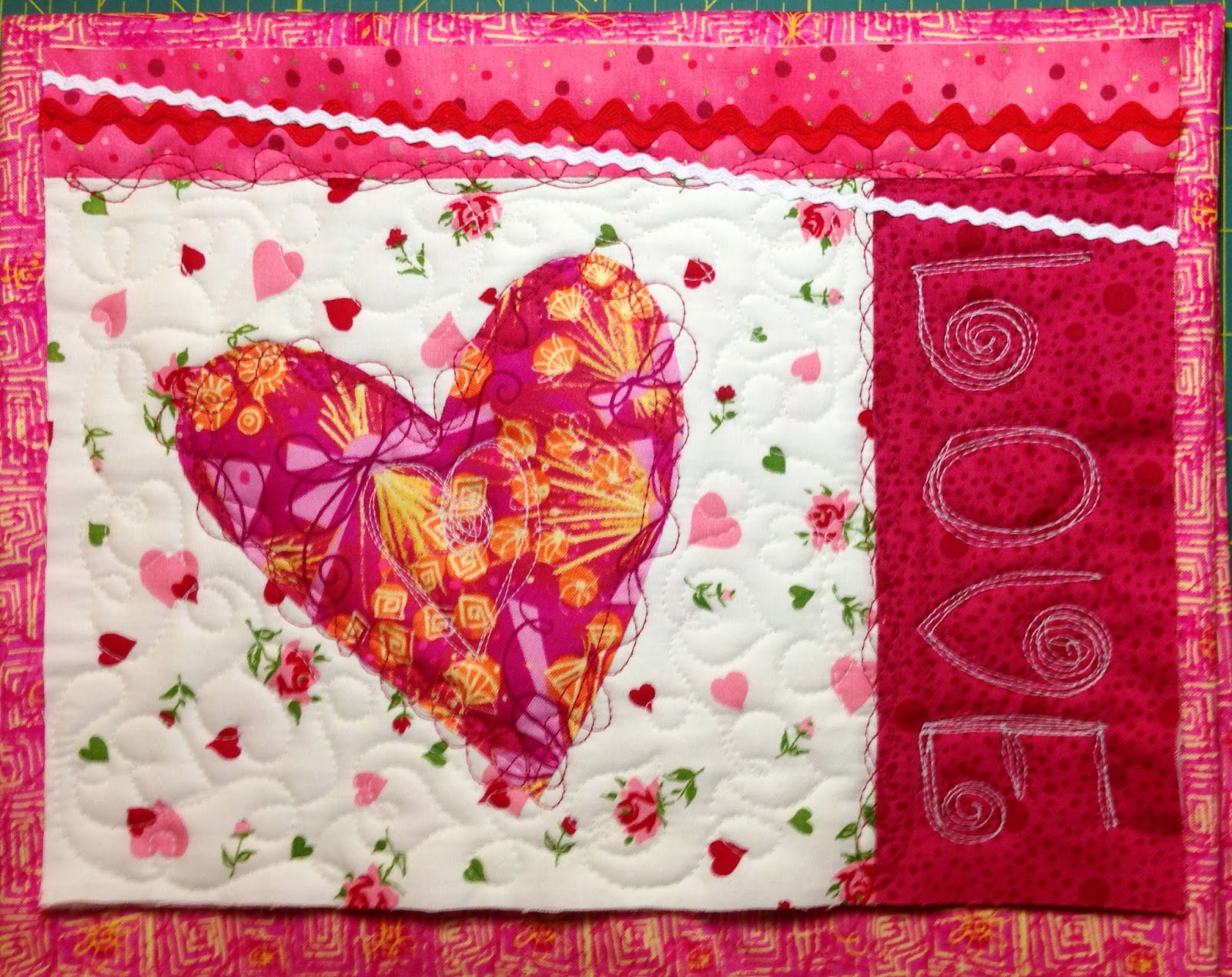 ©deniseclason Valentine's Mug Rug