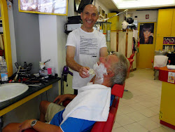 Bij de barbier in Florence