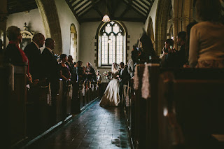 wedding photography, tips fotografi pernikahan, pre-wedding, cara mengabadikan pernikahan