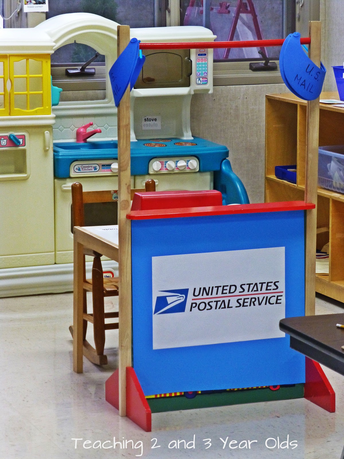 Teaching 2 and 3 Year Olds Post Office Dramatic Play