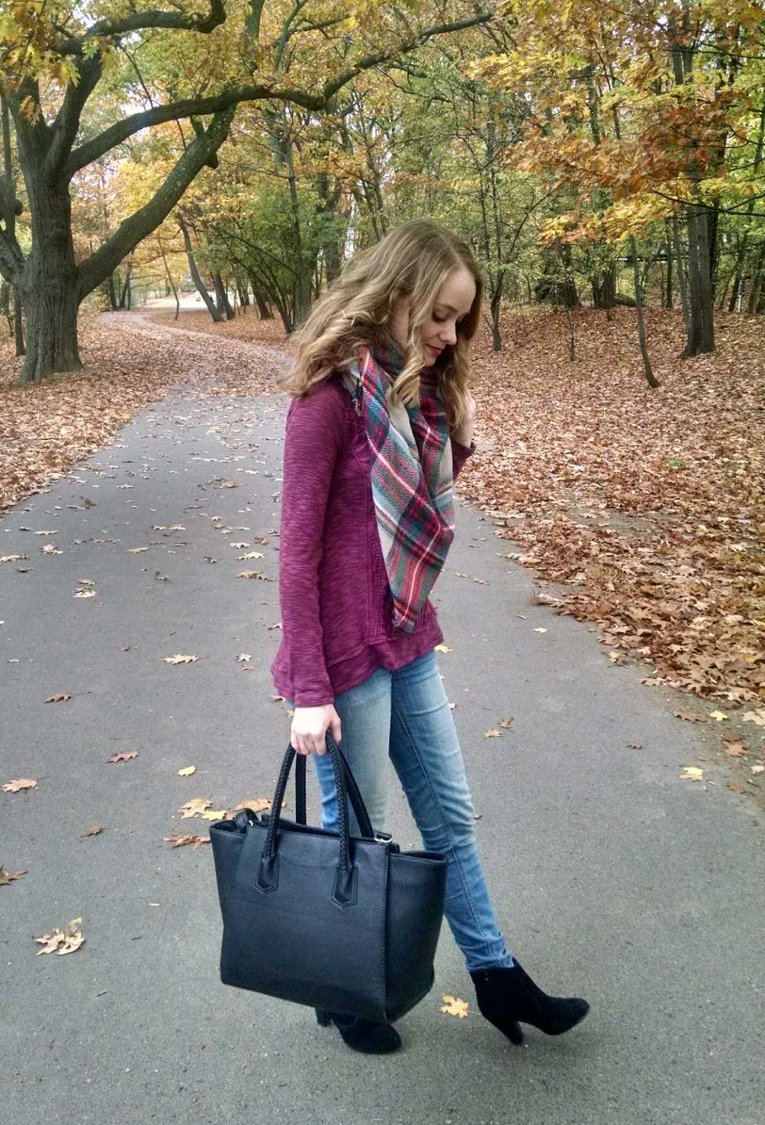 How to Wear a Blanket Scarf Chow Down USA