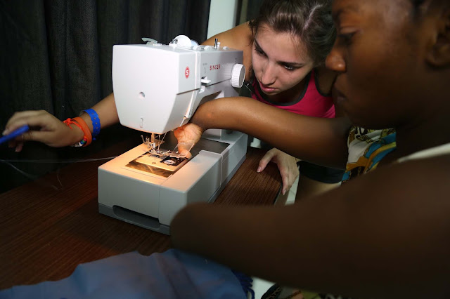 Red Thread Promise CAMP JAKE Sewing As Stress Relief Adorable Jake Sewing Machine Red Thread Promise CAMP JAKE Sewing As Stress Relief Adorable Jake Sewing Machine