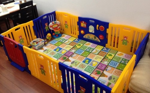 Kids Play Yard Gate Kids Play Yard Gate