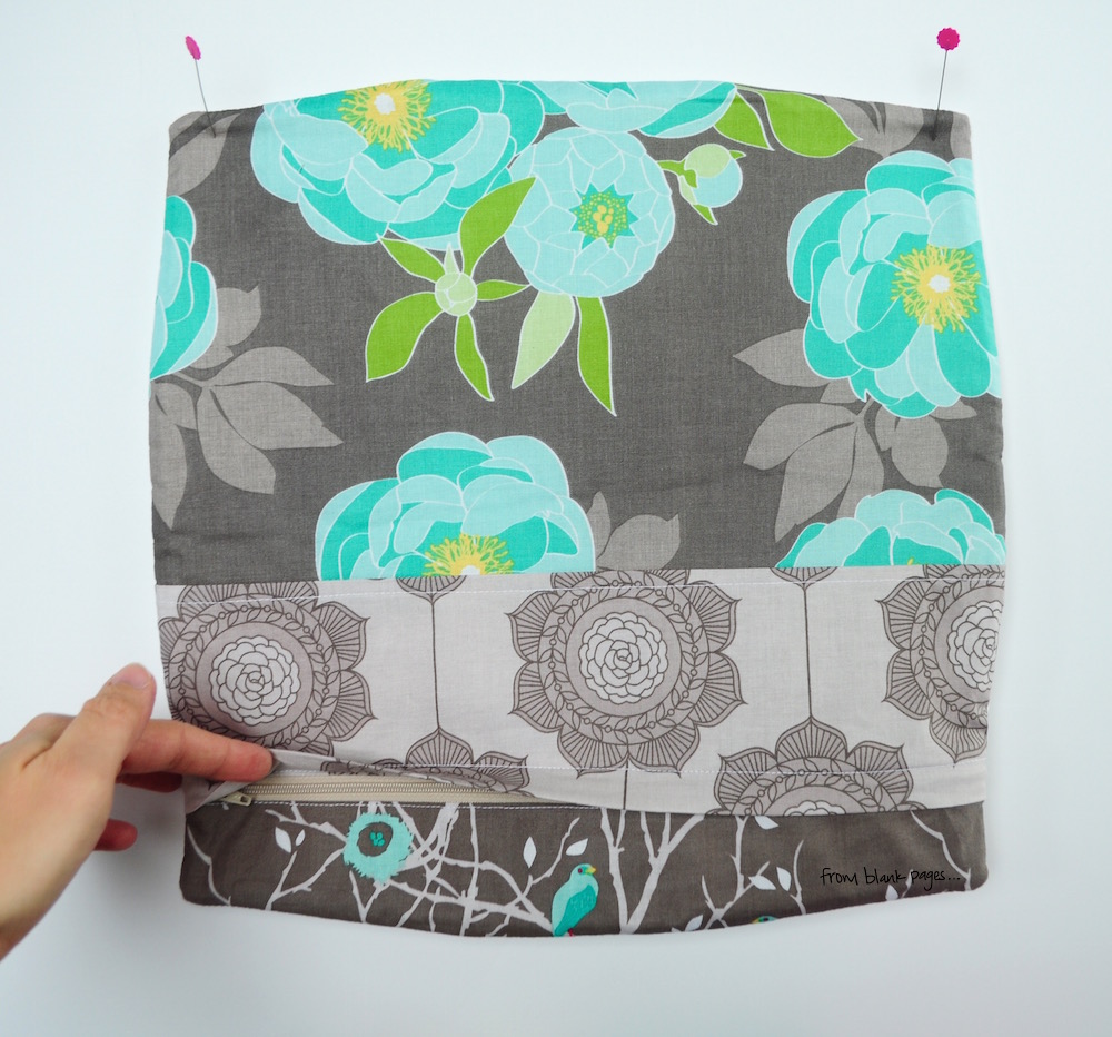 from blank pages...: Tutorial: Decorative Pillow Case with Hidden Zipper