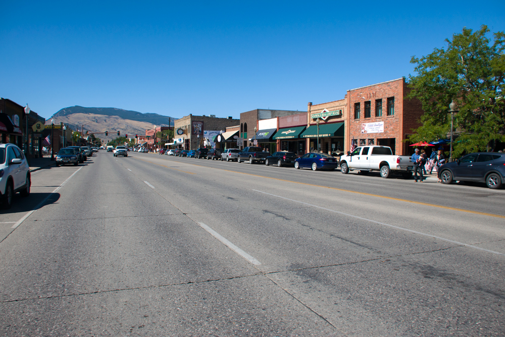 Driving from Yellowstone to Lovell, Wyoming